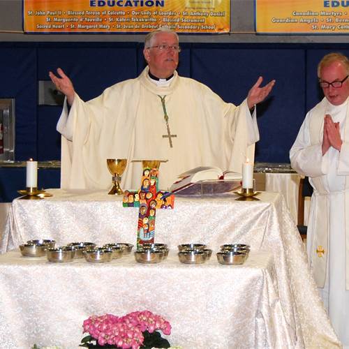 HWCDSB celebrates Catholic Education Week by “Opening Doors of Mercy”
